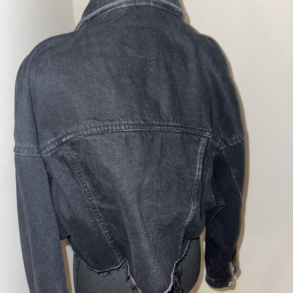 Zara ripped crop denim jacket - Picture 3 of 3